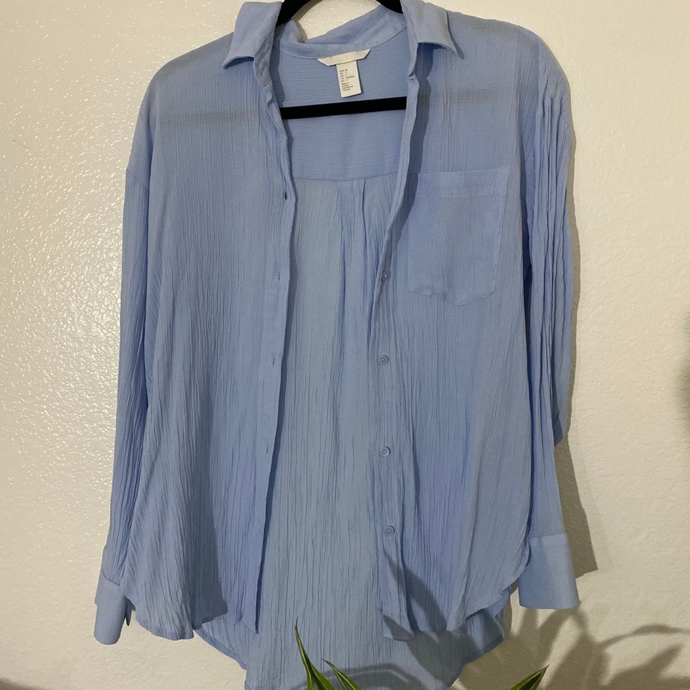 Button up - Picture 3 of 4